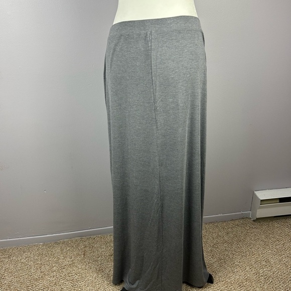 Reitmans Grey Maxi Skirt Size M - Picture 2 of 7
